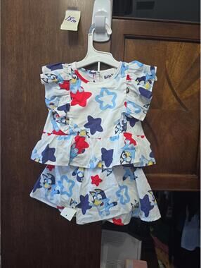 12m brand new bluey outfit item 233